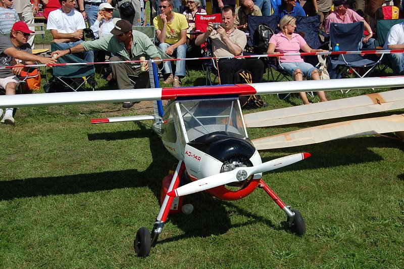 img00104.jpg
