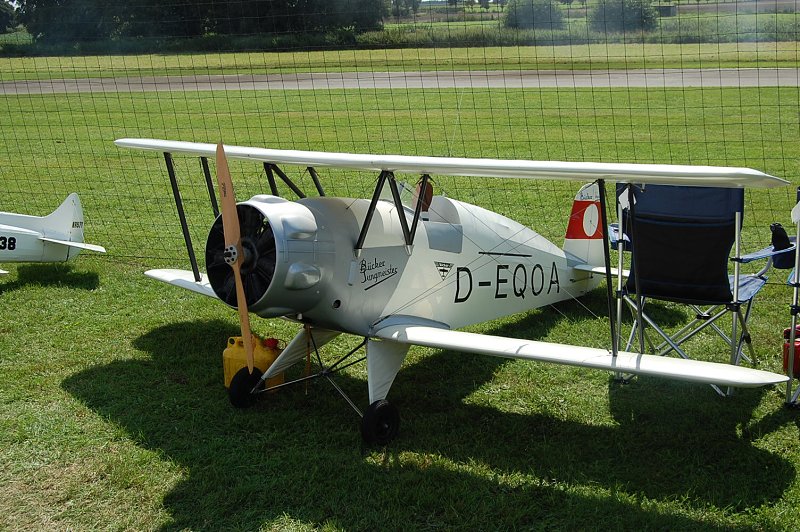 img00128.jpg