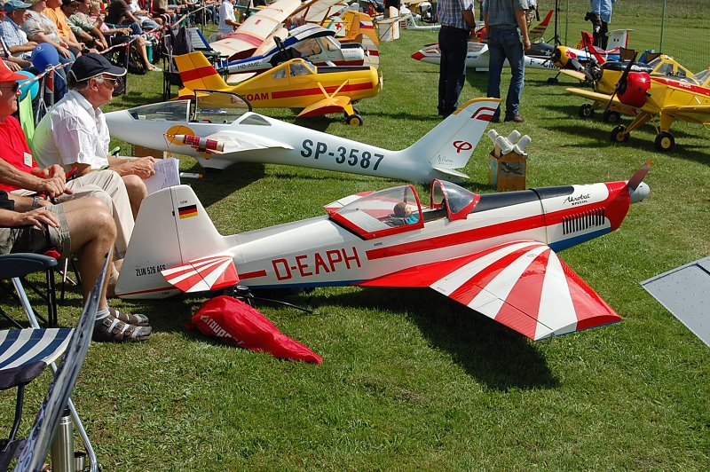 img00141.jpg